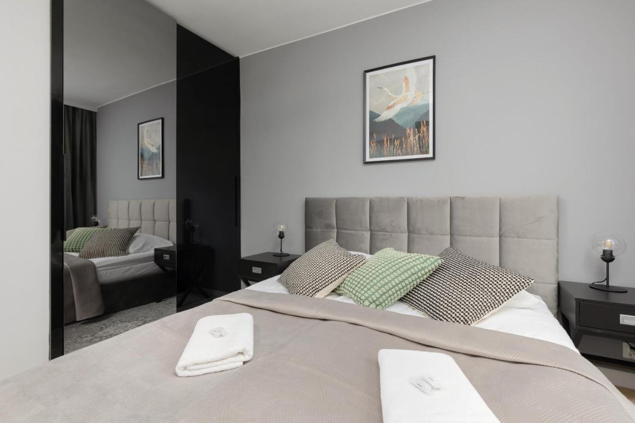 Stylish Apartment Heart Of Warsaw By Noclegi Renters Exterior foto